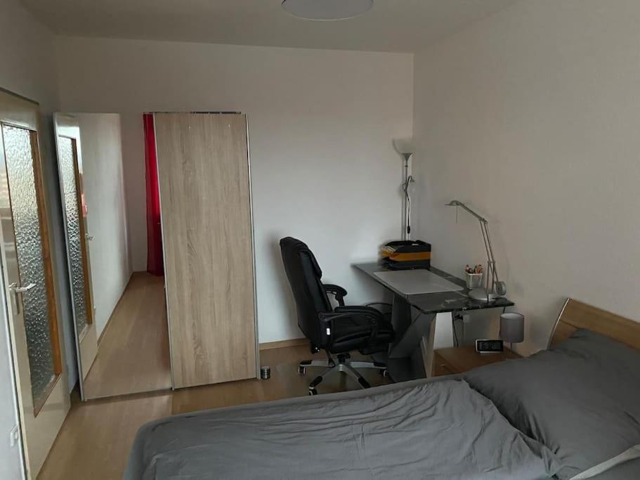 Helle 2-Zimmer Wohnung, Nicht Mehr Verfuegbar Erlangen Exterior foto